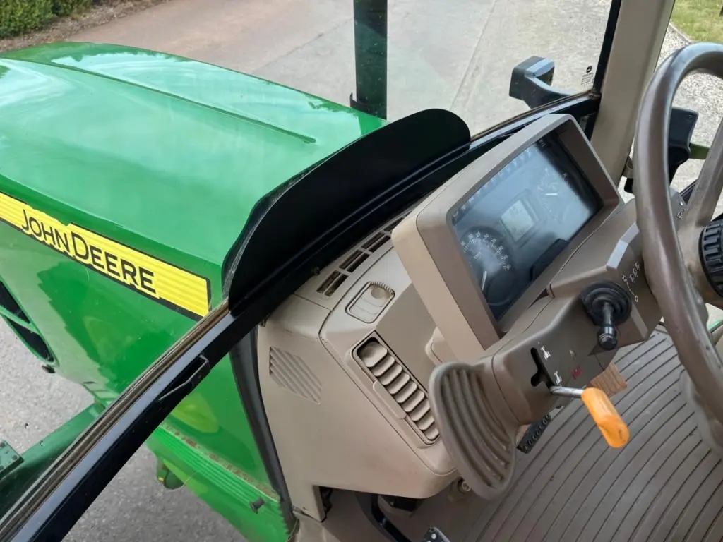 John Deere 6830 Standard