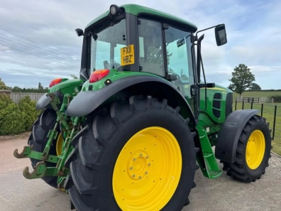 John Deere 6830 Standard