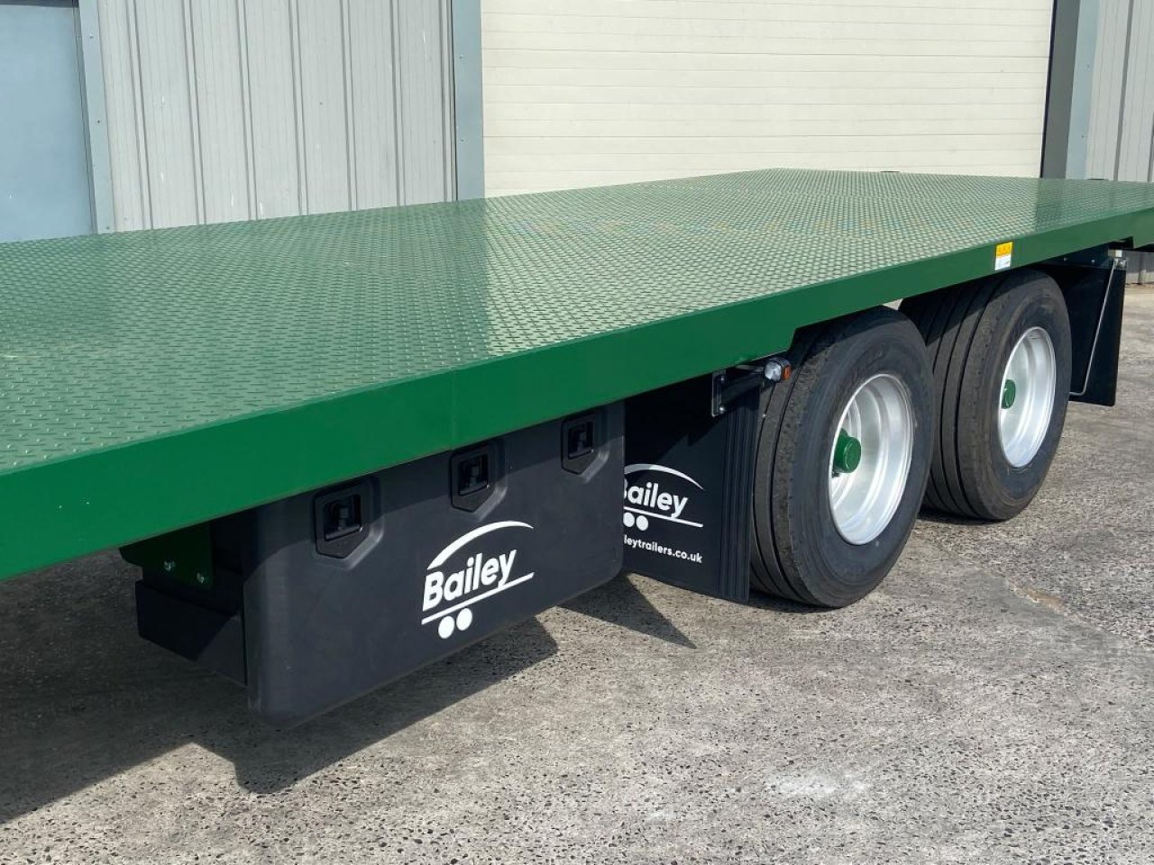 Bailey 10 ton flat trailer