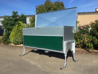 Condon Engineering 1.5 ton controlled feeder